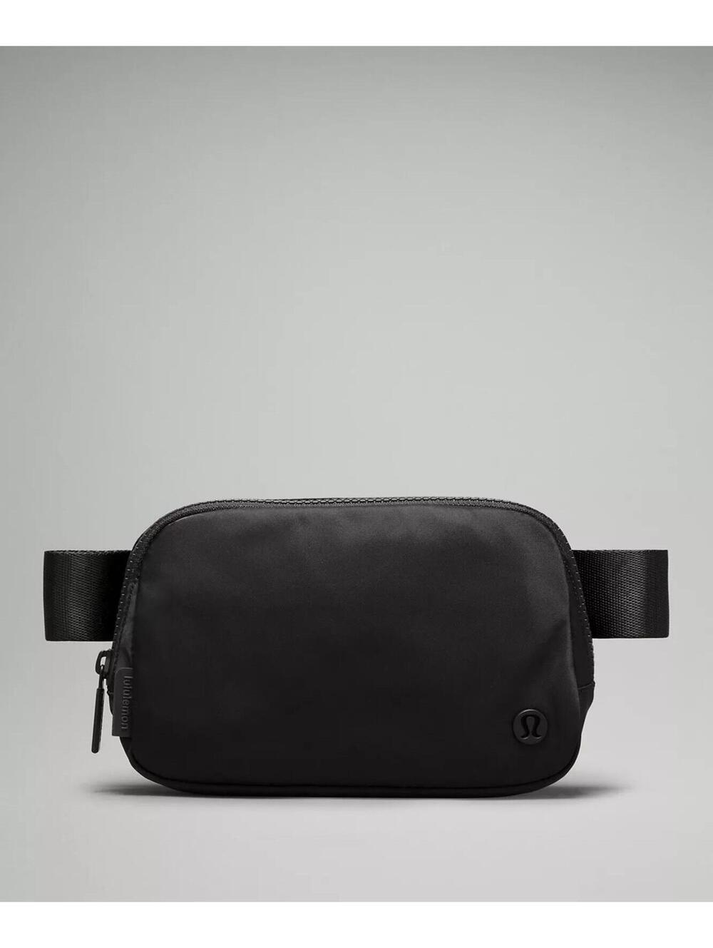 Lululemon everywhere belt bag 1L